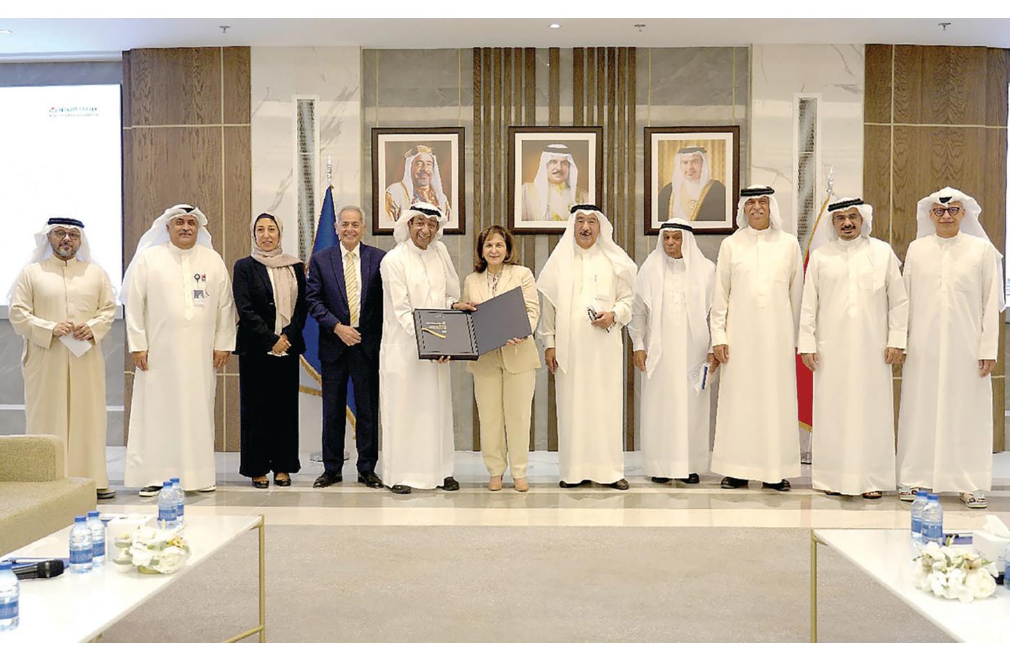 Board of Trustees of Kanoo Award Visits BCCI